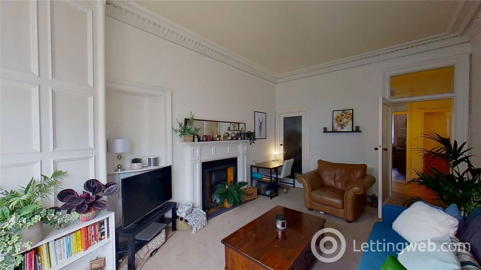 Flat Comely Bank Place in Edinburgh