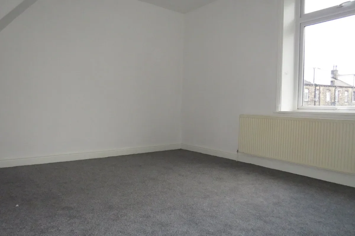 House Friendly Fold Road in Calderdale