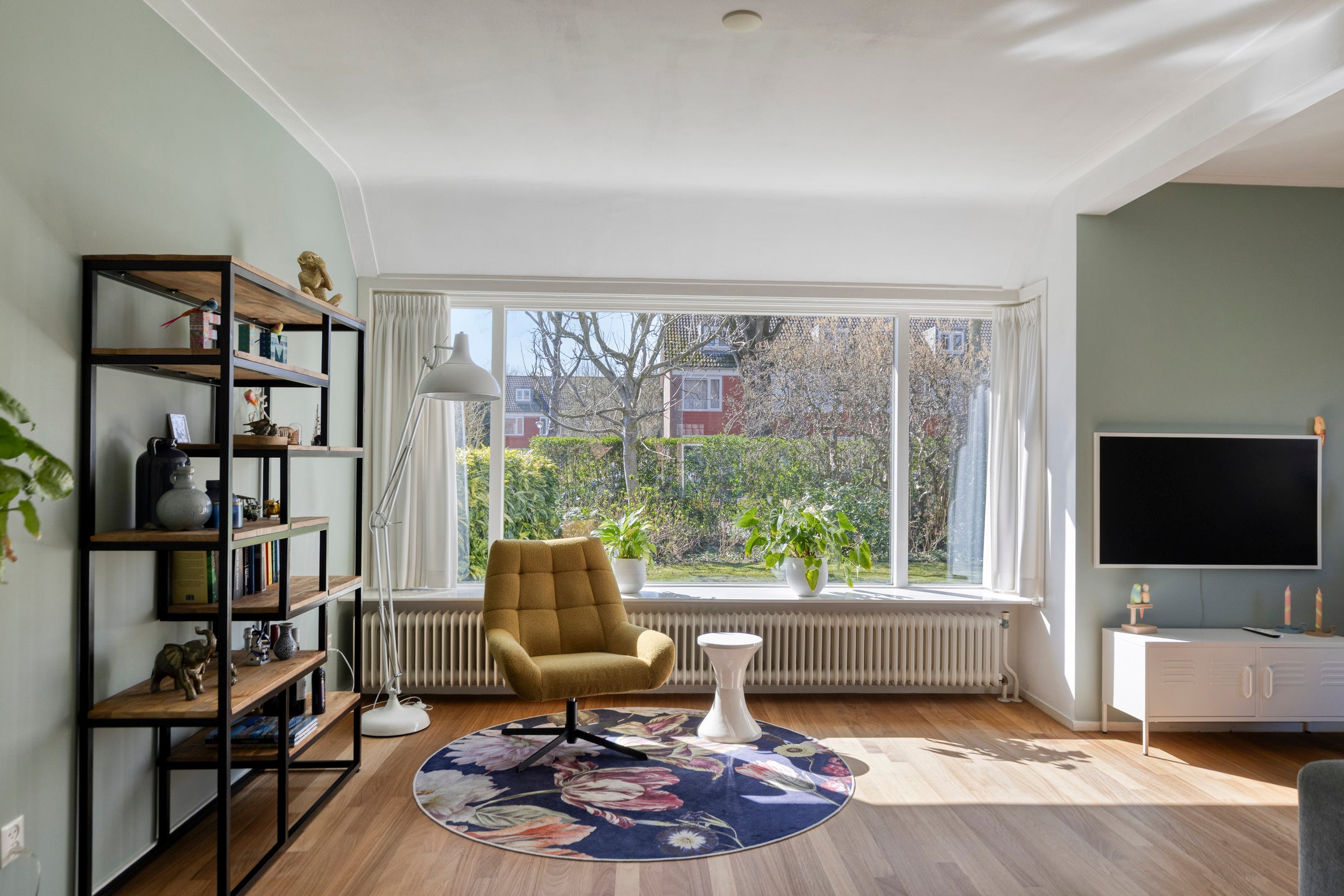 Hoekwoning te koop: Godfried van Seijstlaan 98A, Zeist