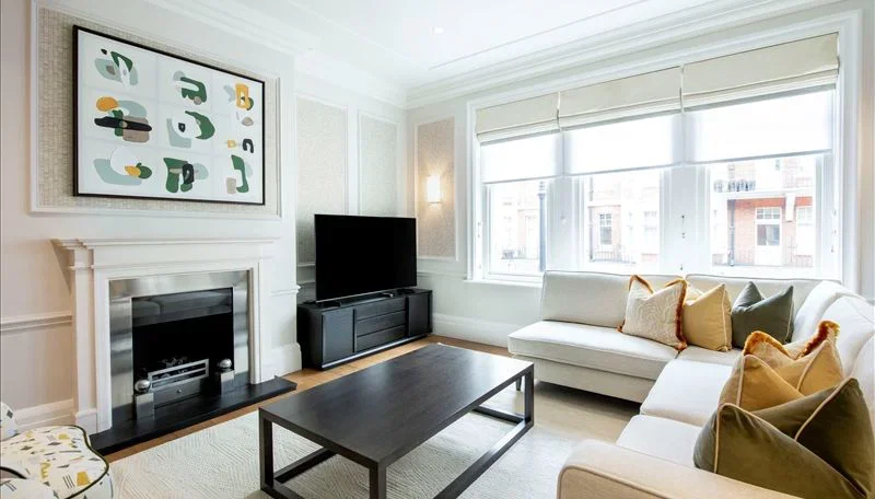 Flat Duke Street in City of Westminster