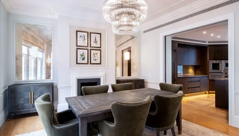 Flat Duke Street in City of Westminster