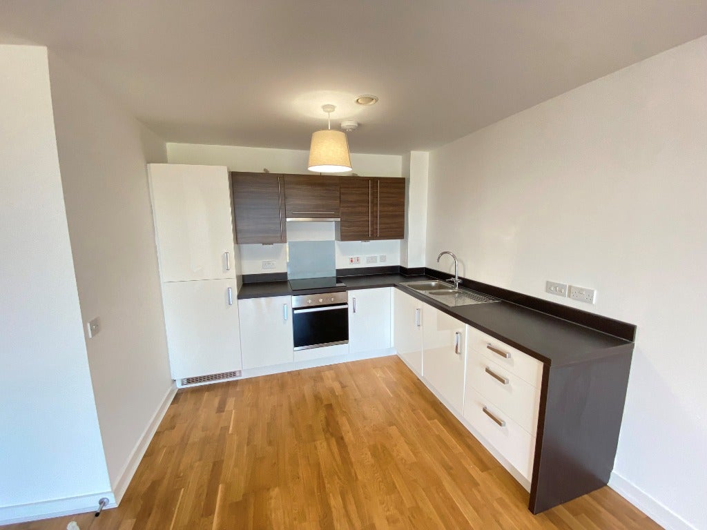 Flat Granton Park Avenue North in City of Edinburgh