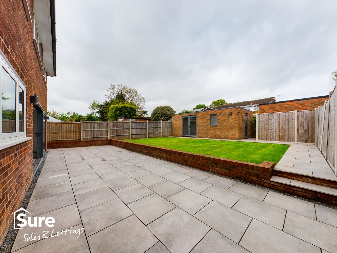 House Crouchfield in Dacorum
