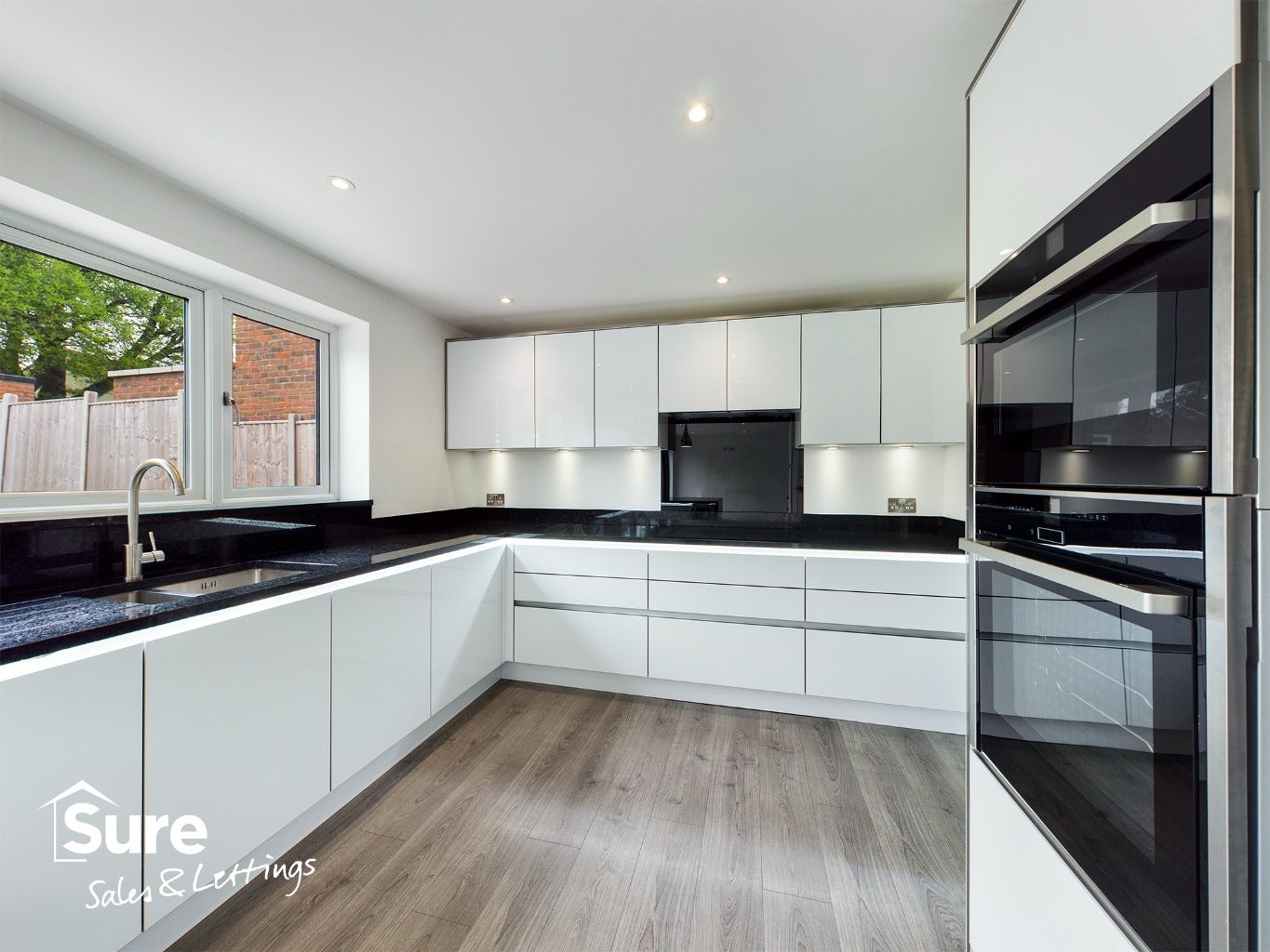 House Crouchfield in Dacorum