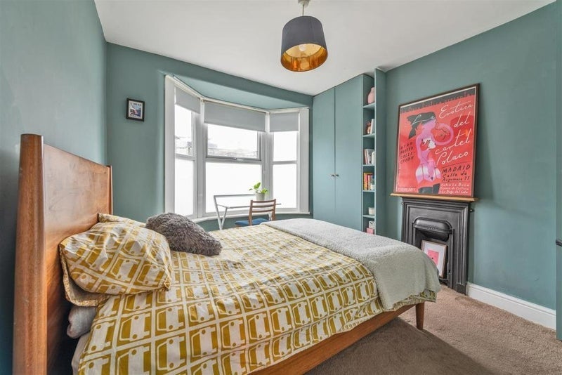 Room Essex Road in Greater London