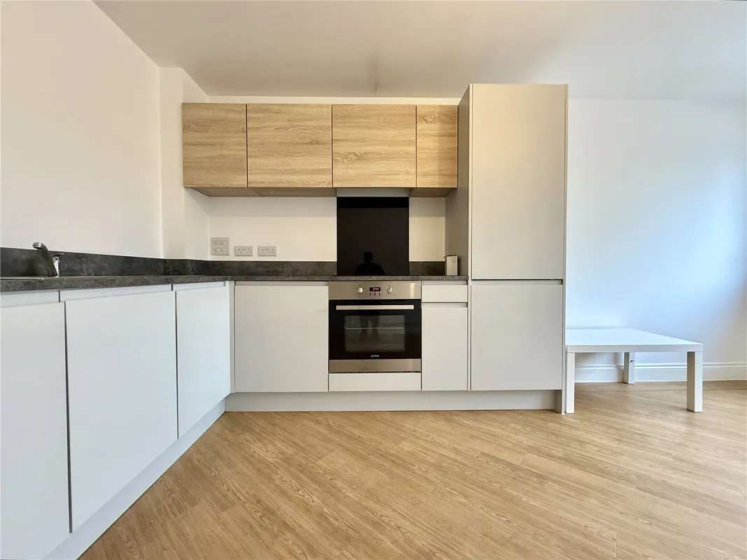 Flat Wimborne Road in Poole