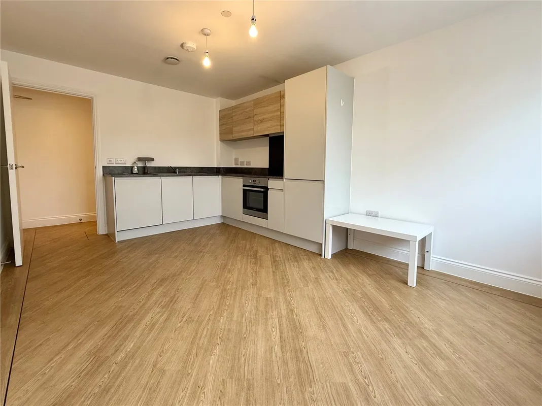 Flat Wimborne Road in Poole