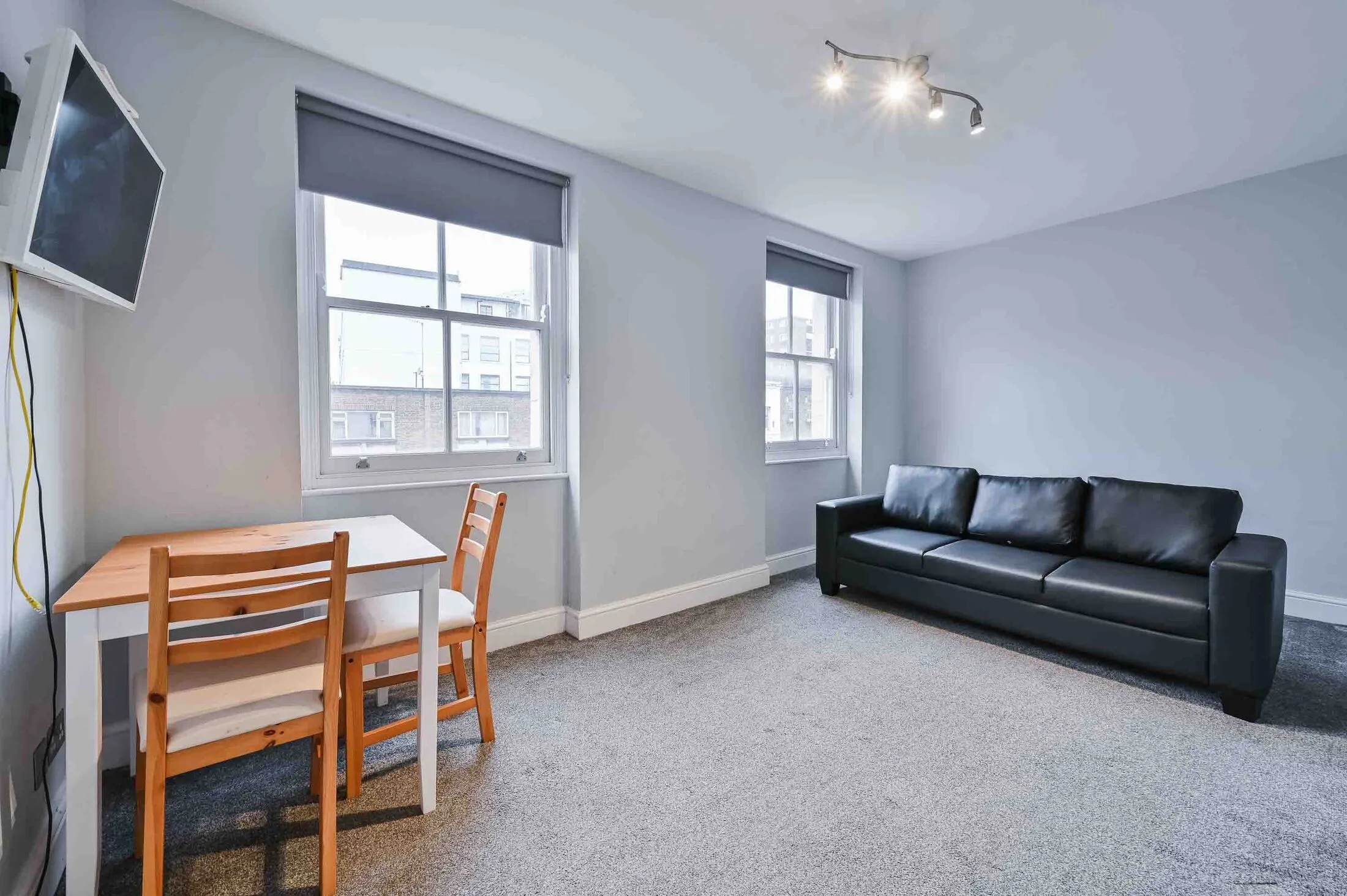 Flat Camden High Street in Greater London