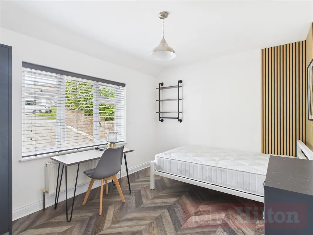 Room Nanson Road in Brighton