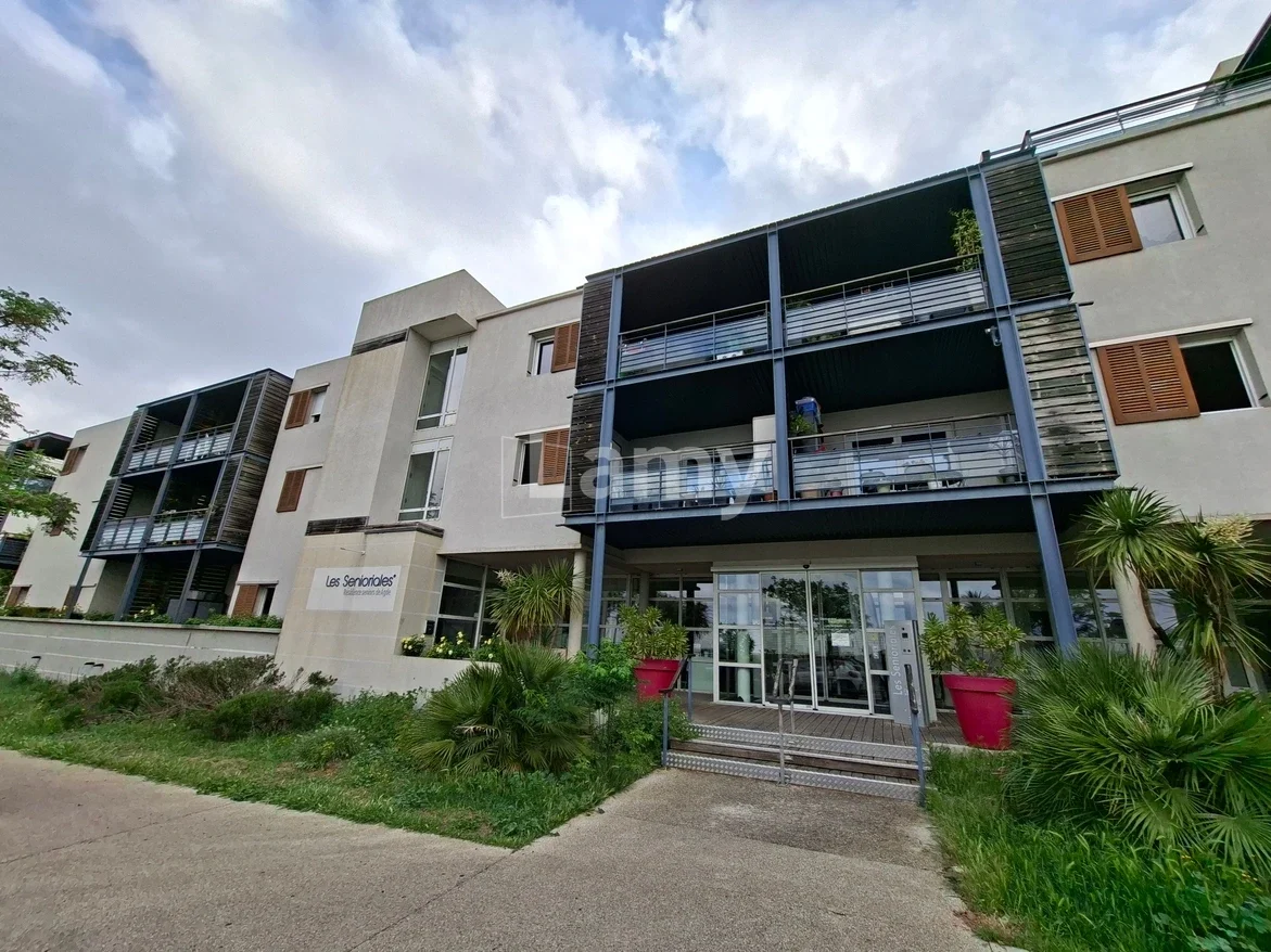 Flat Boulevard des Volcans in Agde