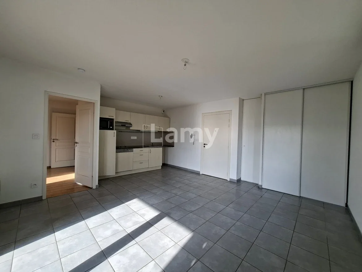 Flat Boulevard des Volcans in Agde