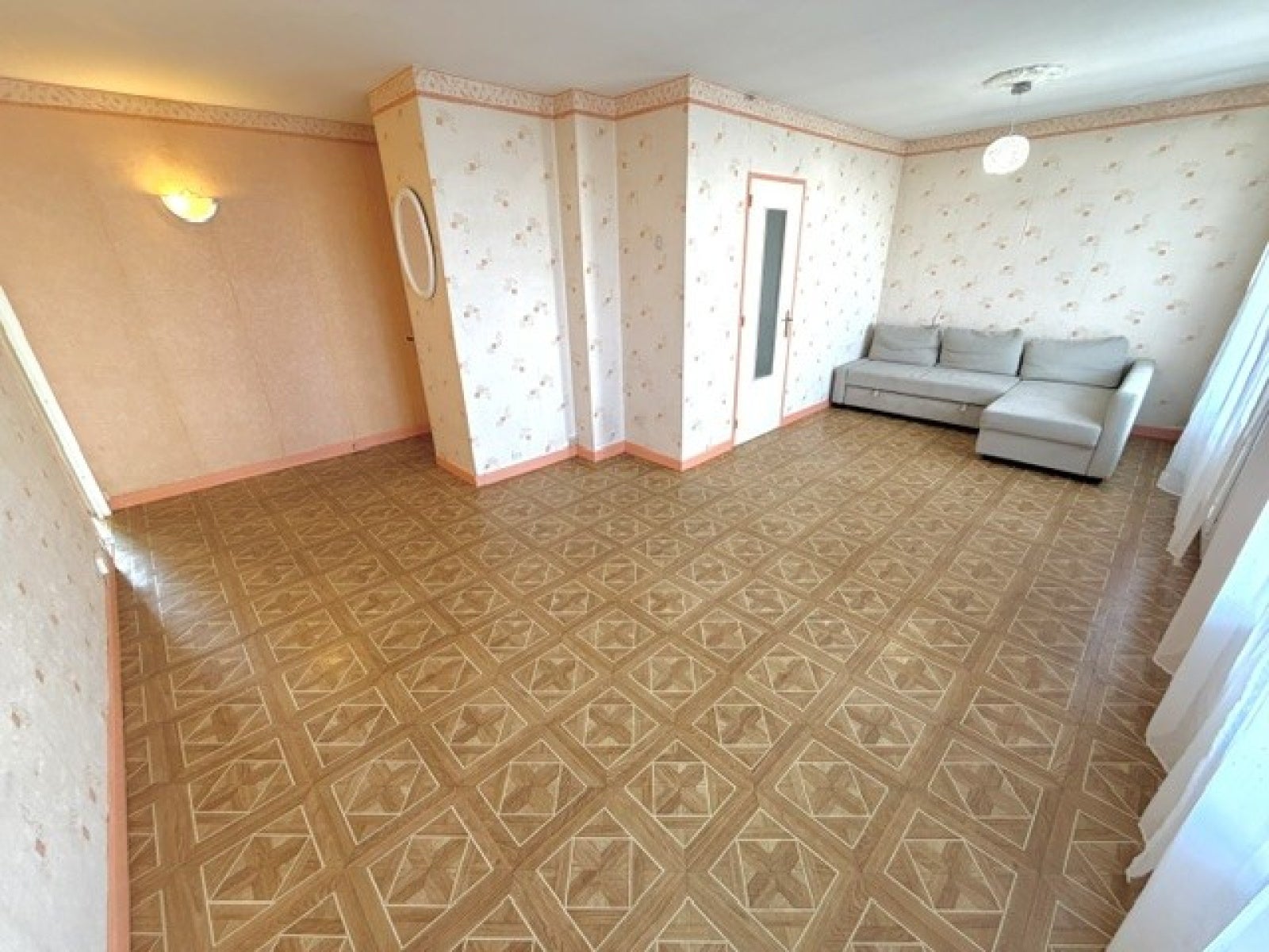 Flat Rue Séverine in Villeurbanne