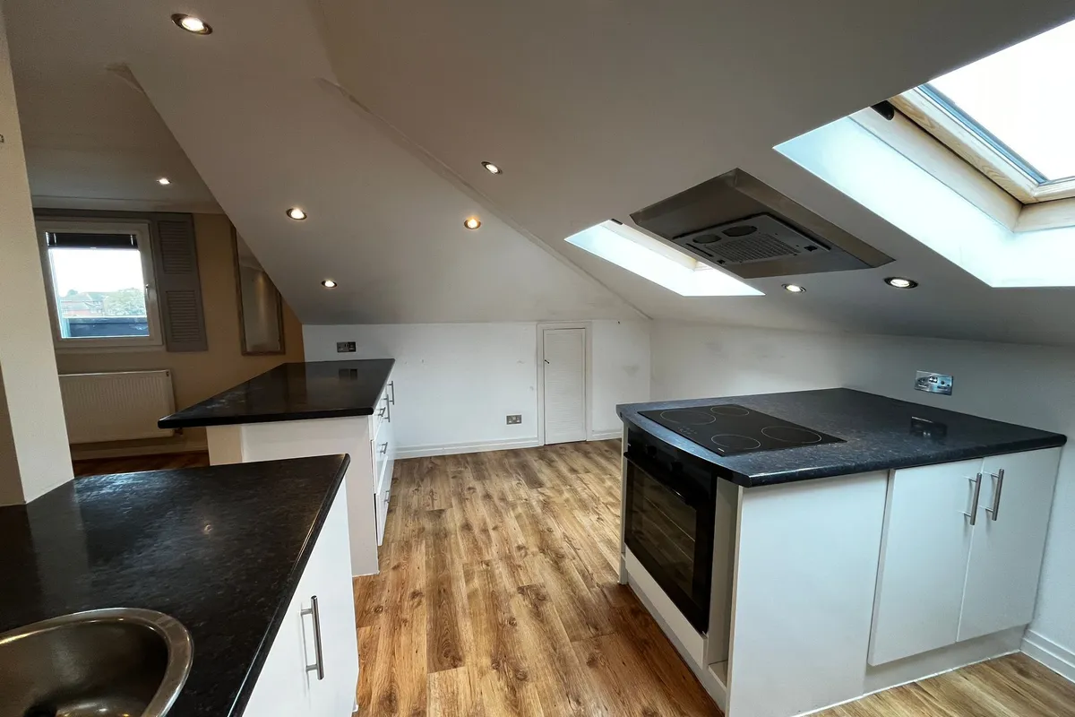 Flat Mayfield Road in Gosport
