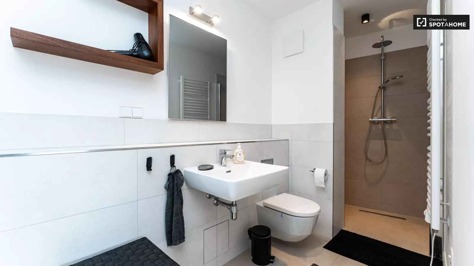 Wohnung Niemannstraße in Berlin
