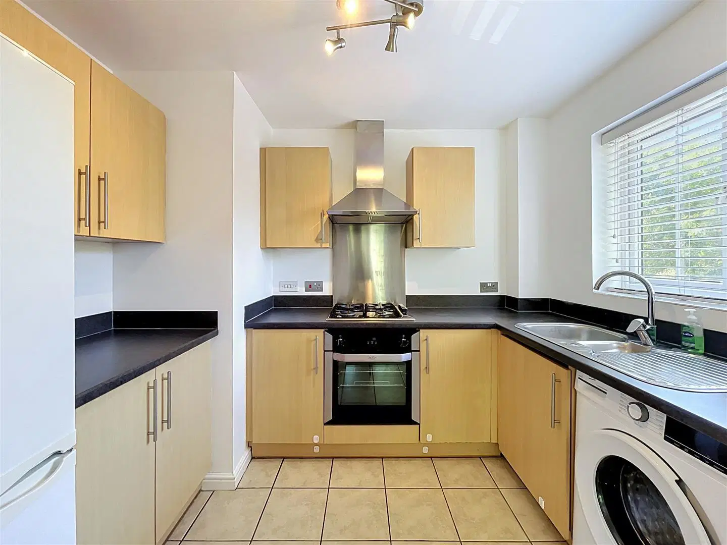 Flat Lowfield Road in Coventry