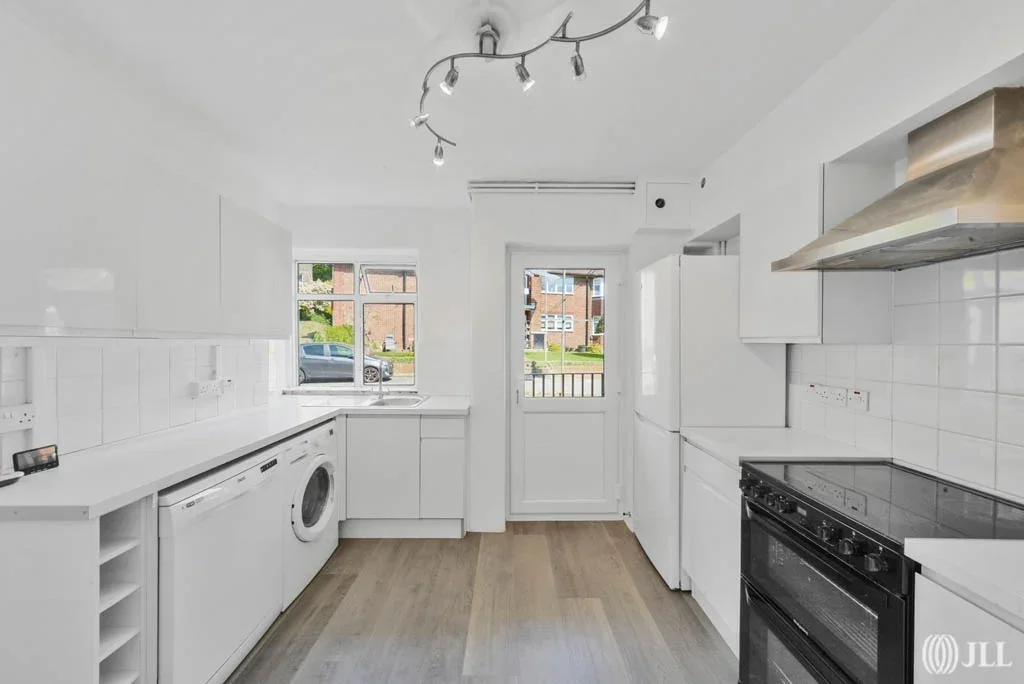 Flat Richmond Hill in Greater London