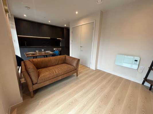 Flat Dutton Street in Manchester
