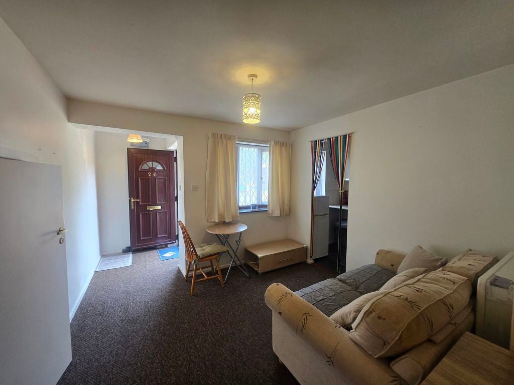 Flat Lea Yield Close in Birmingham