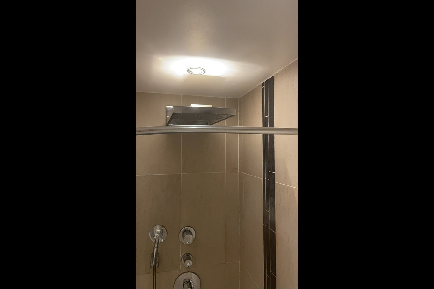 Room Galsworthy Road in Greater London