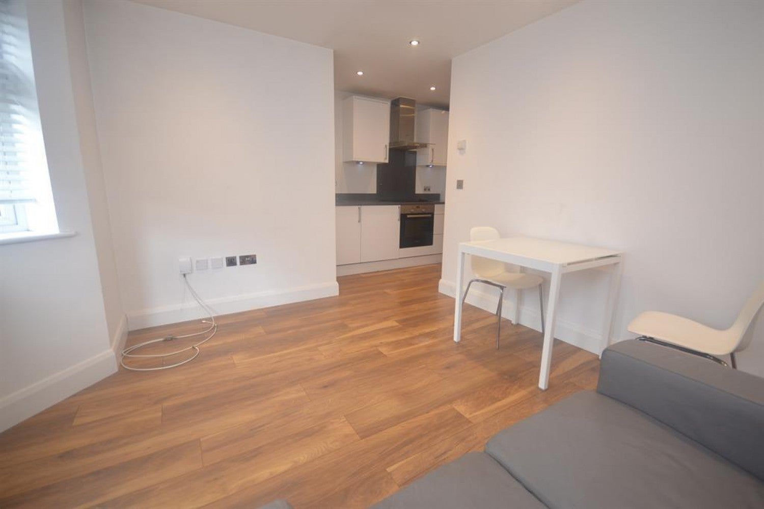 Flat Goldsmid Road in Reading