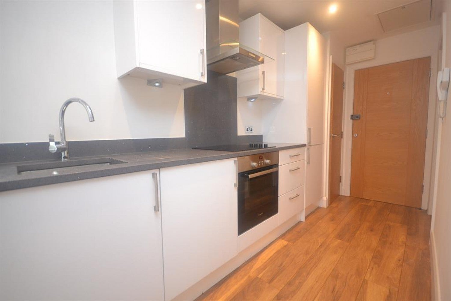 Flat Goldsmid Road in Reading