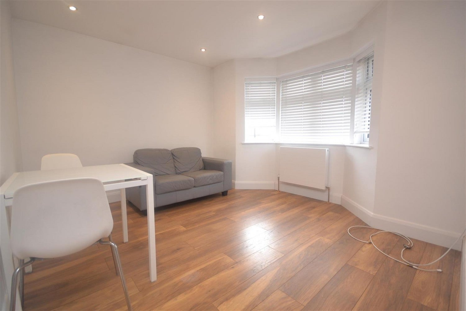 Flat Goldsmid Road in Reading