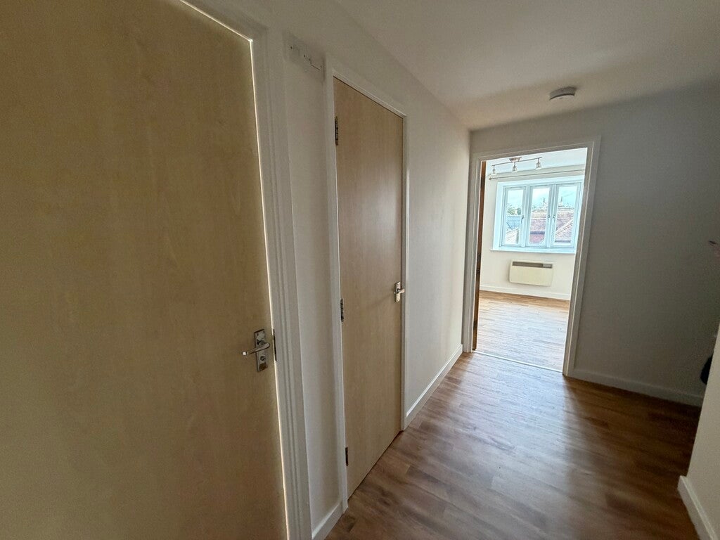 Flat Princes Mews in North Hertfordshire