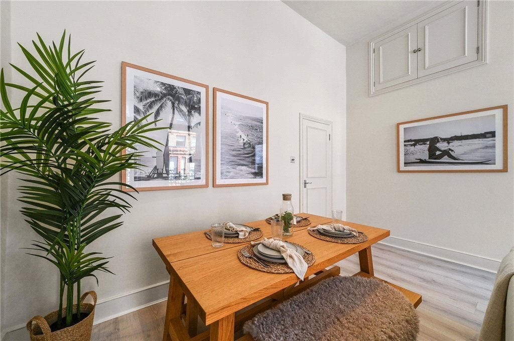 Flat Nottingham Place in City of Westminster