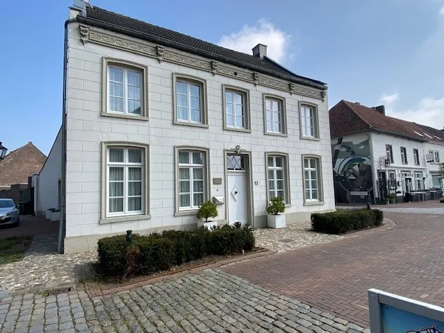 Huis Jan van Steffeswertplein 13 in Stevensweert
