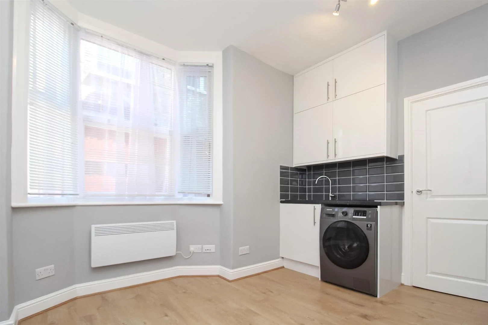 Flat Langham Road in Greater London