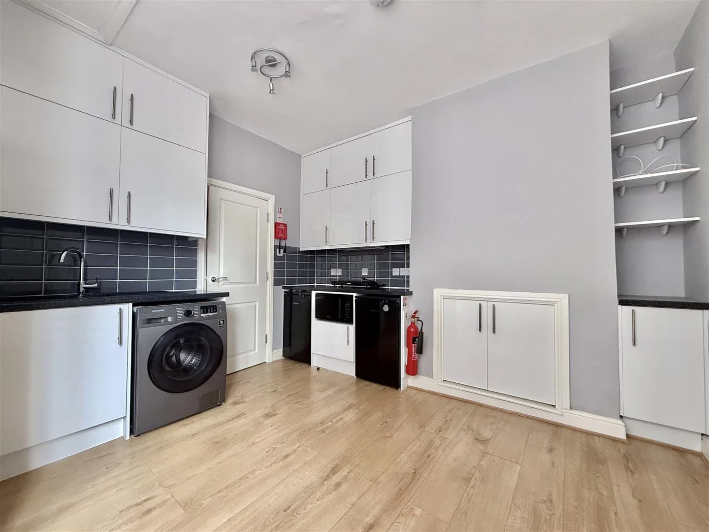 Flat Langham Road in Greater London