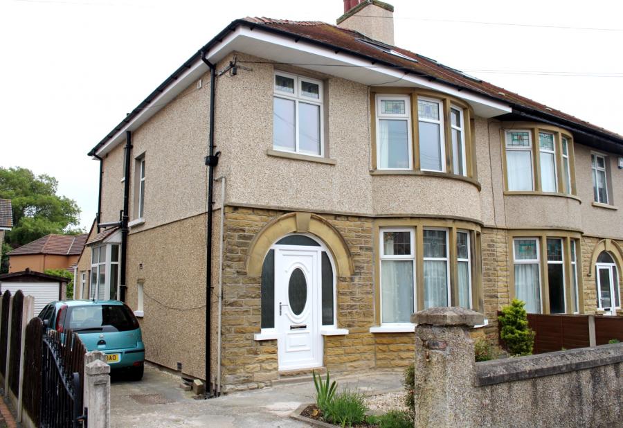 Flat Elm Grove in Lancaster