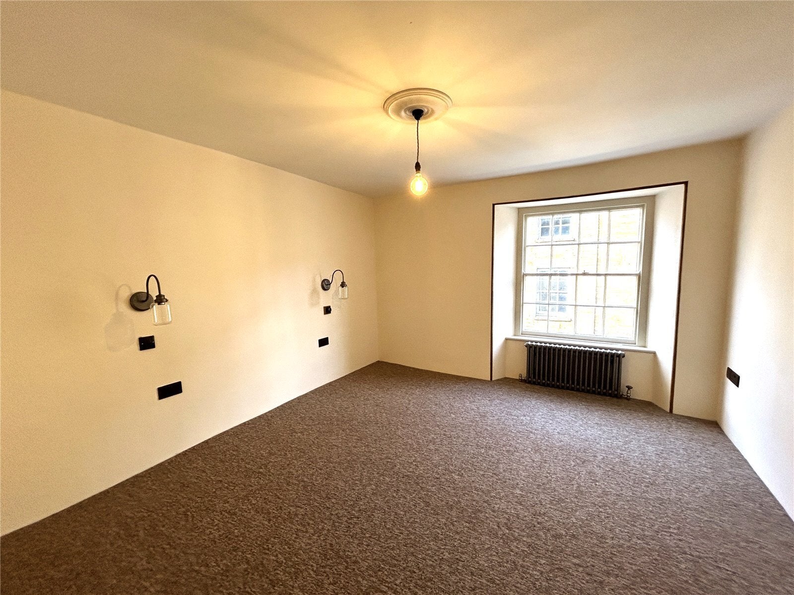 Flat Silver Street in Shepton Beauchamp