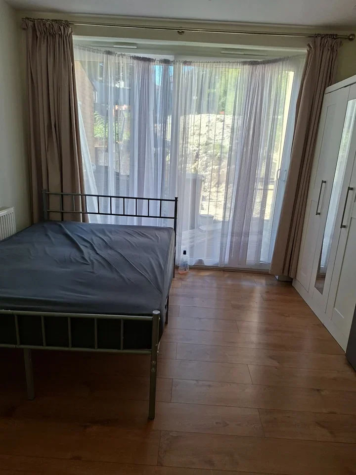 Room Seymour Road in Luton