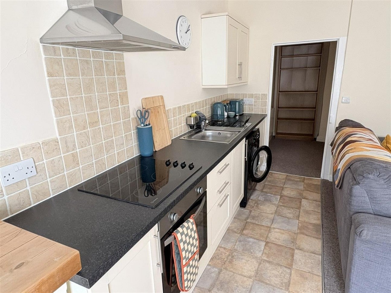Flat Long Street in Dursley