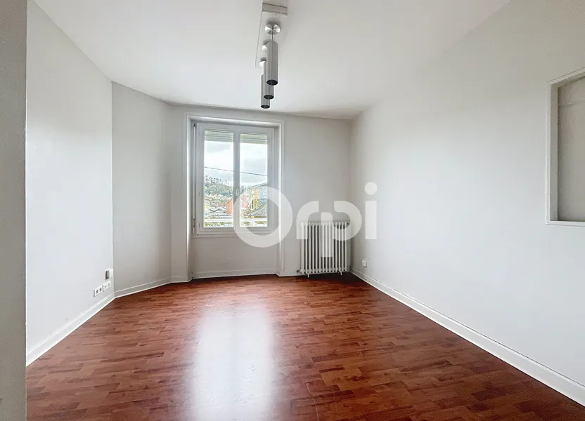 Appartement Rue Frédéric Mistral à Brive-la-Gaillarde