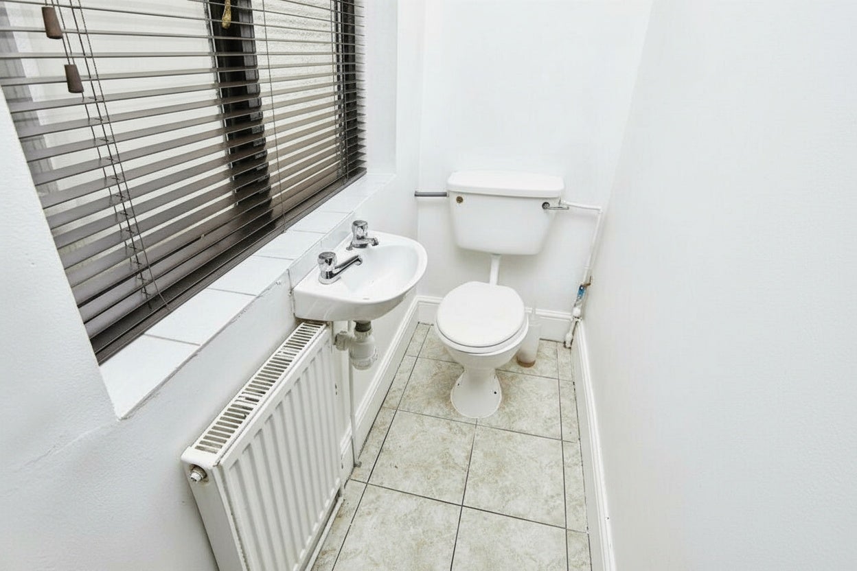 Room Slack Lane in Derby