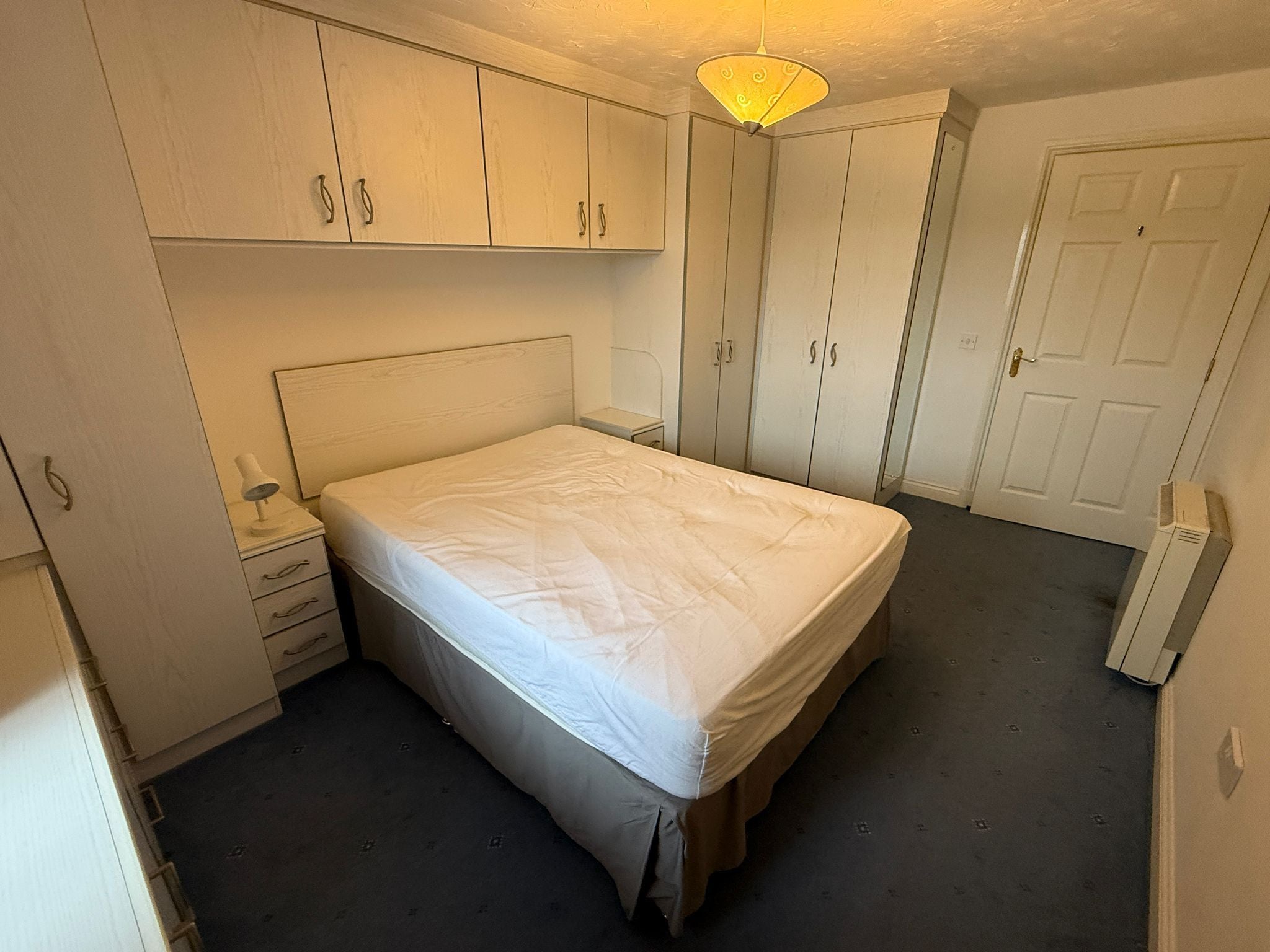 Flat Mountbatten Close in Preston