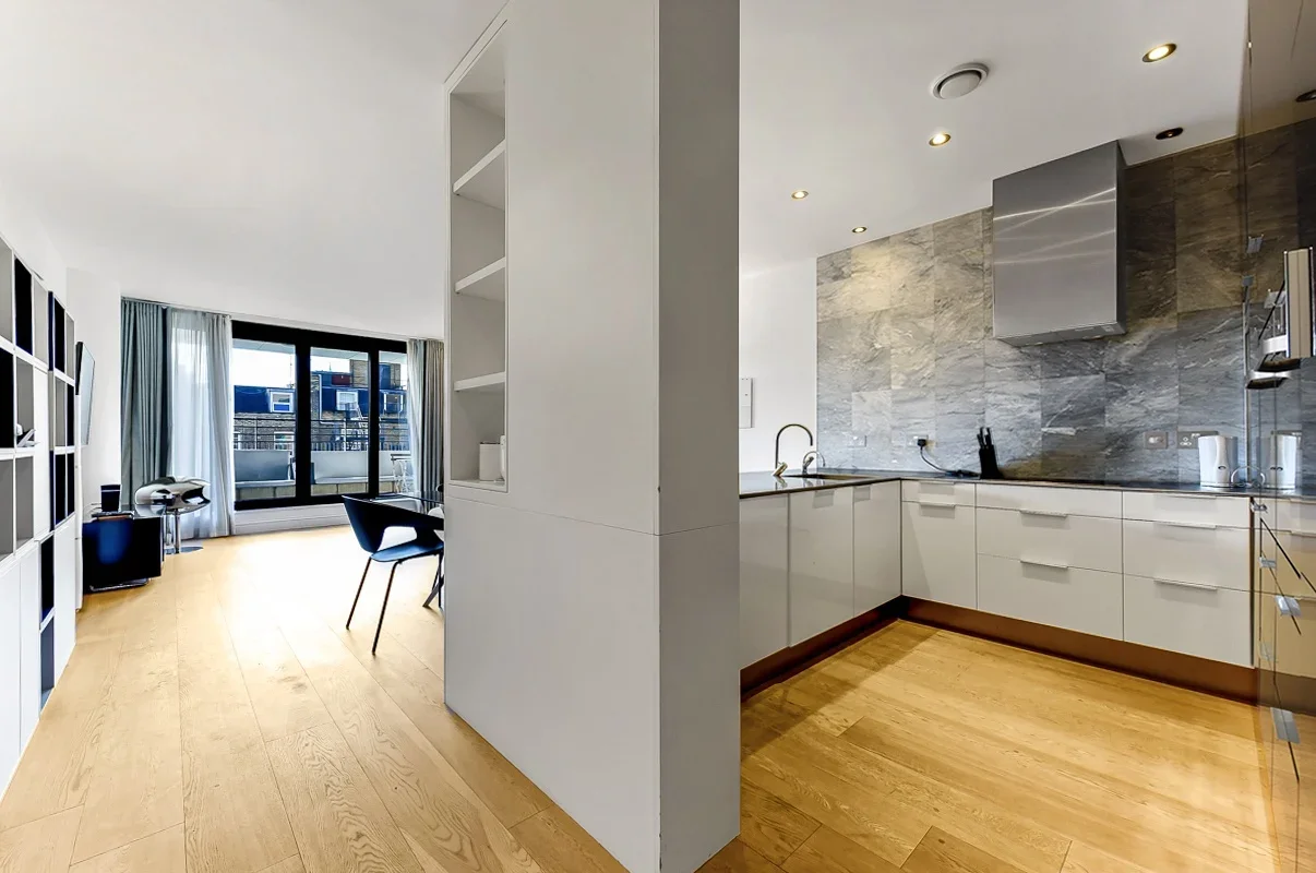 Flat Point W Access Road in Greater London