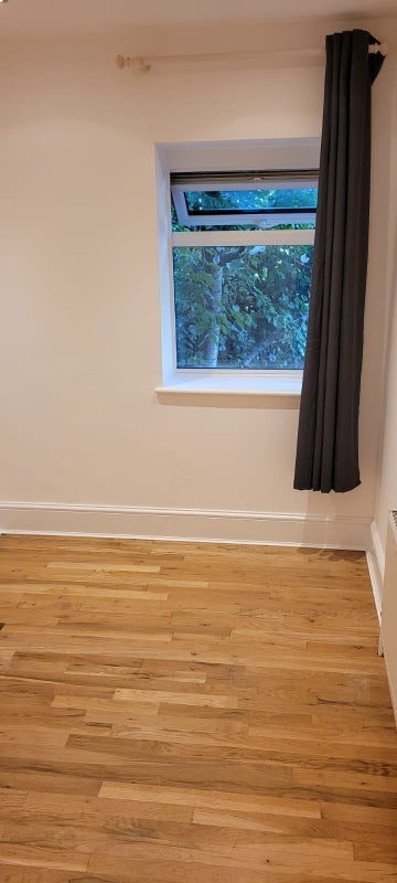 Flat Bartholomew Road in Greater London