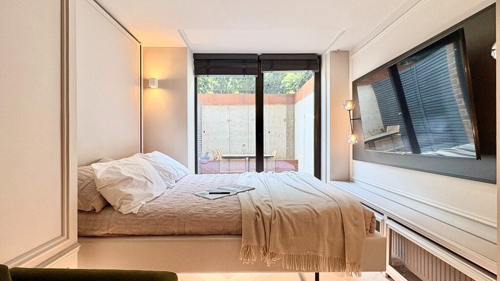 Flat Willesden Lane in Greater London