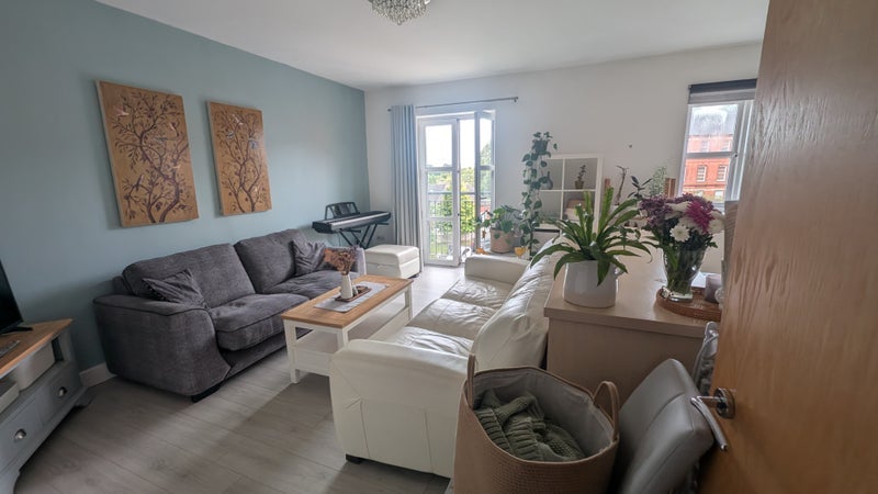 Room Cudworth Drive in Nottingham