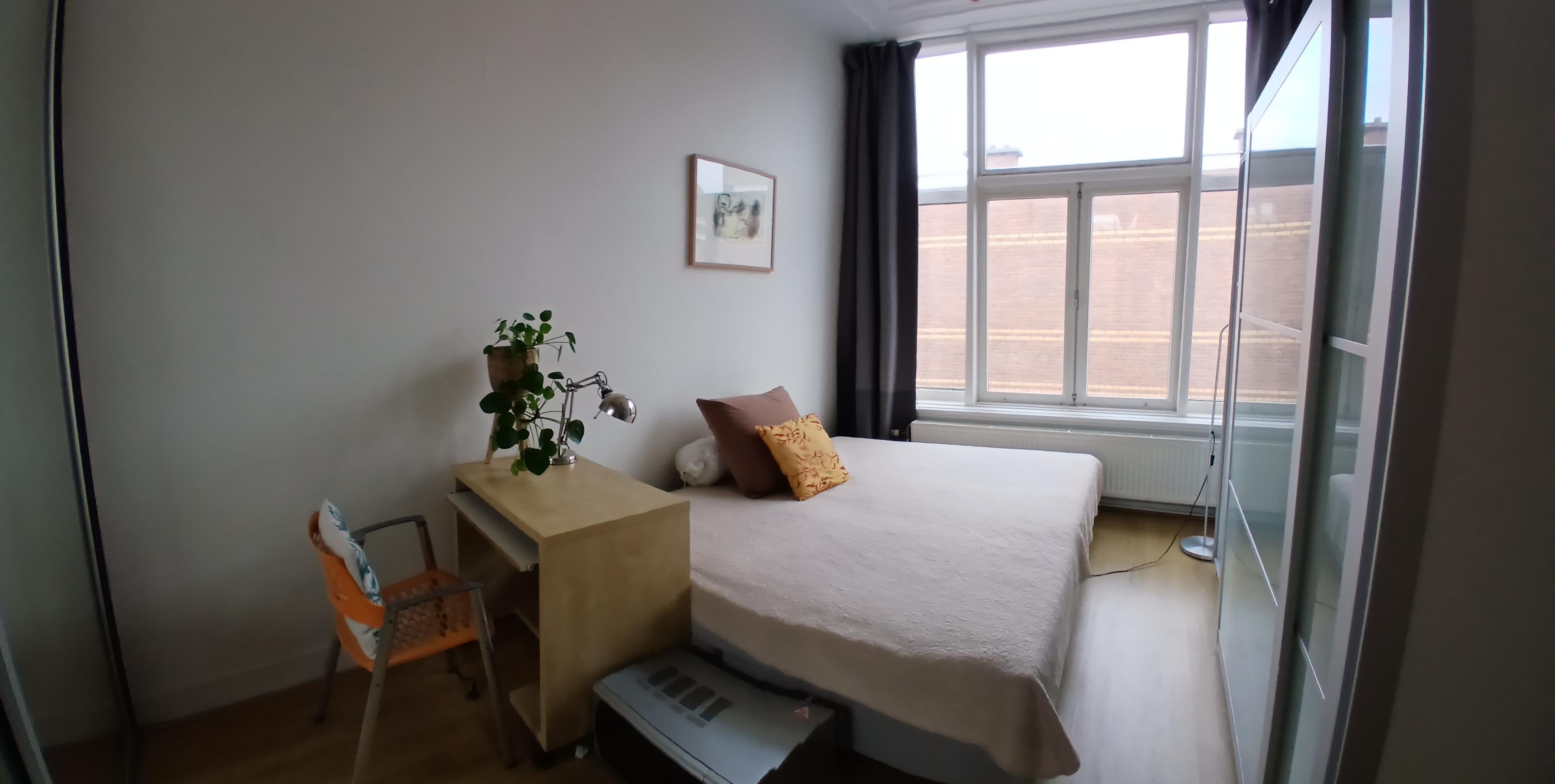 Kamer Valkenboskade in Den Haag
