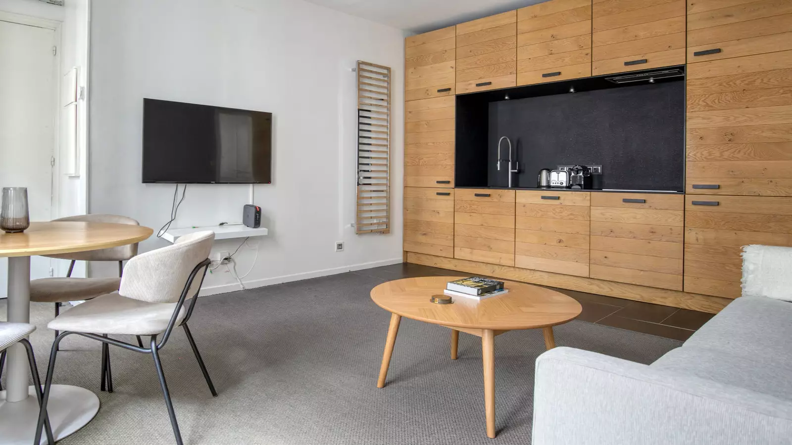 Appartement Rue Pierre Demours à Paris
