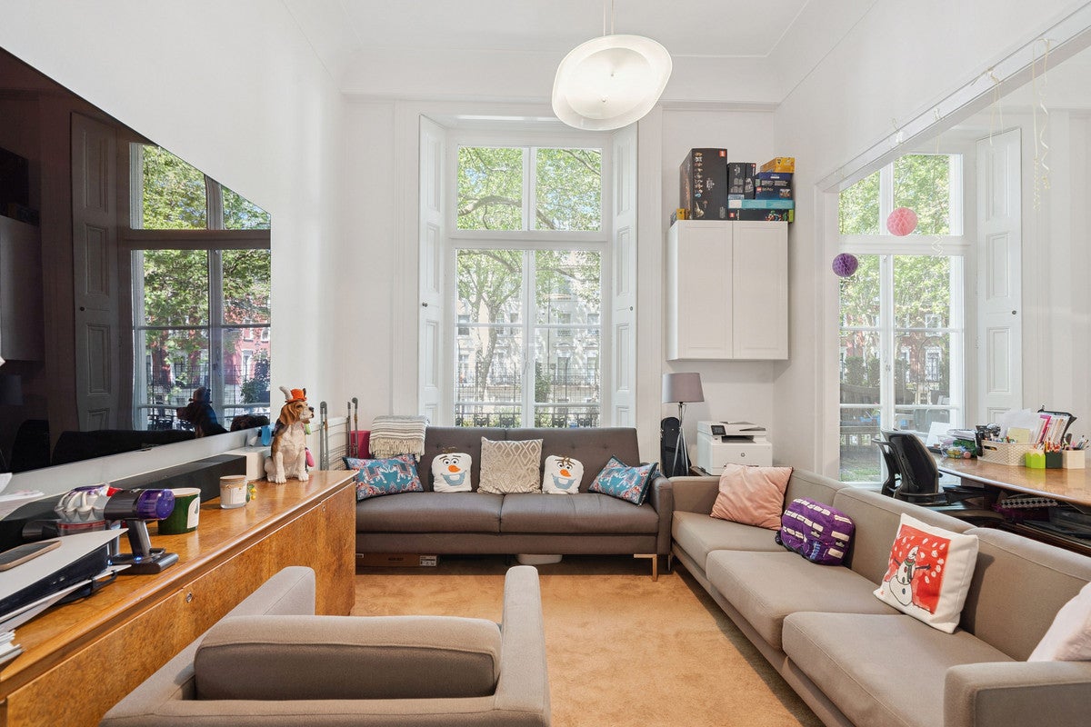 Flat Sussex Gardens in City of Westminster