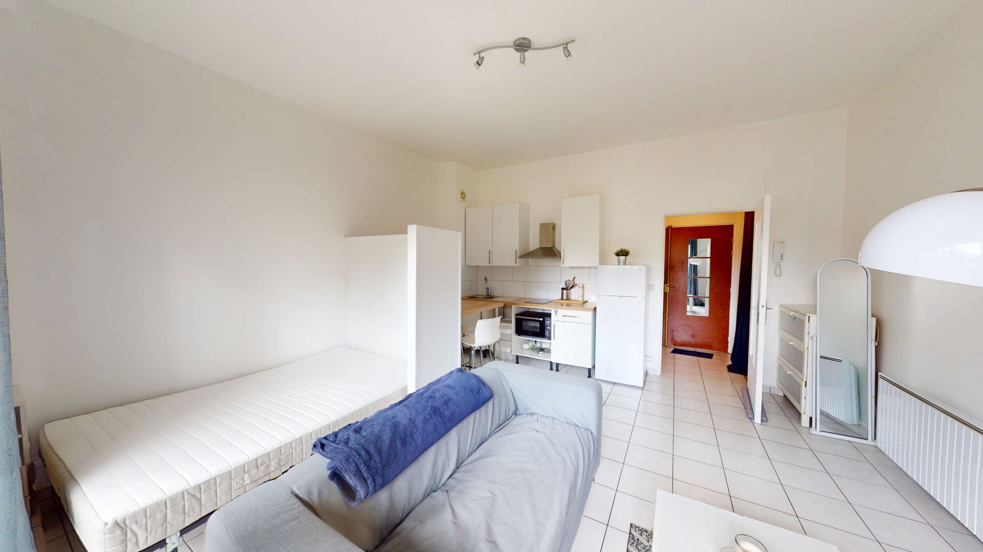 Flat Rue Edmond Michelet in Villemomble