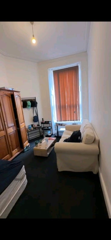 Room Armadale Street in Glasgow