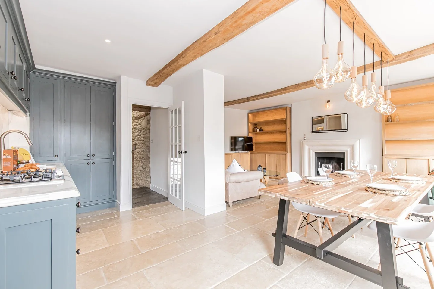Flat Market Place in West Oxfordshire
