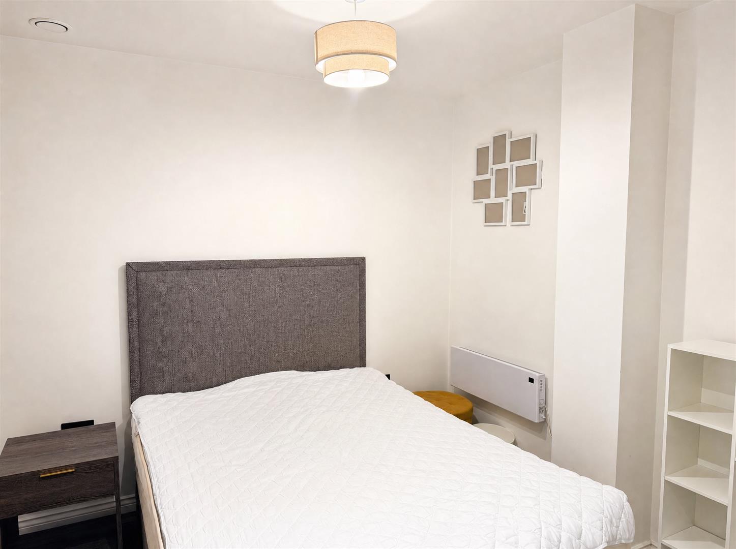 Flat Springwell Street in Leeds