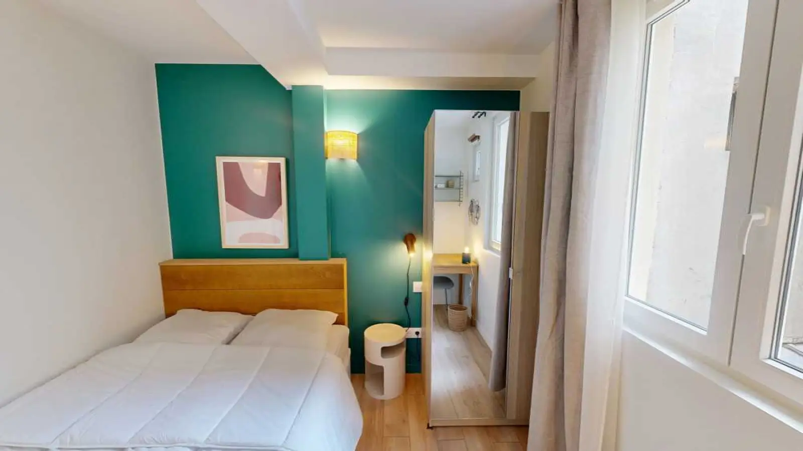 Room Place de la Bataille de Stalingrad in Paris